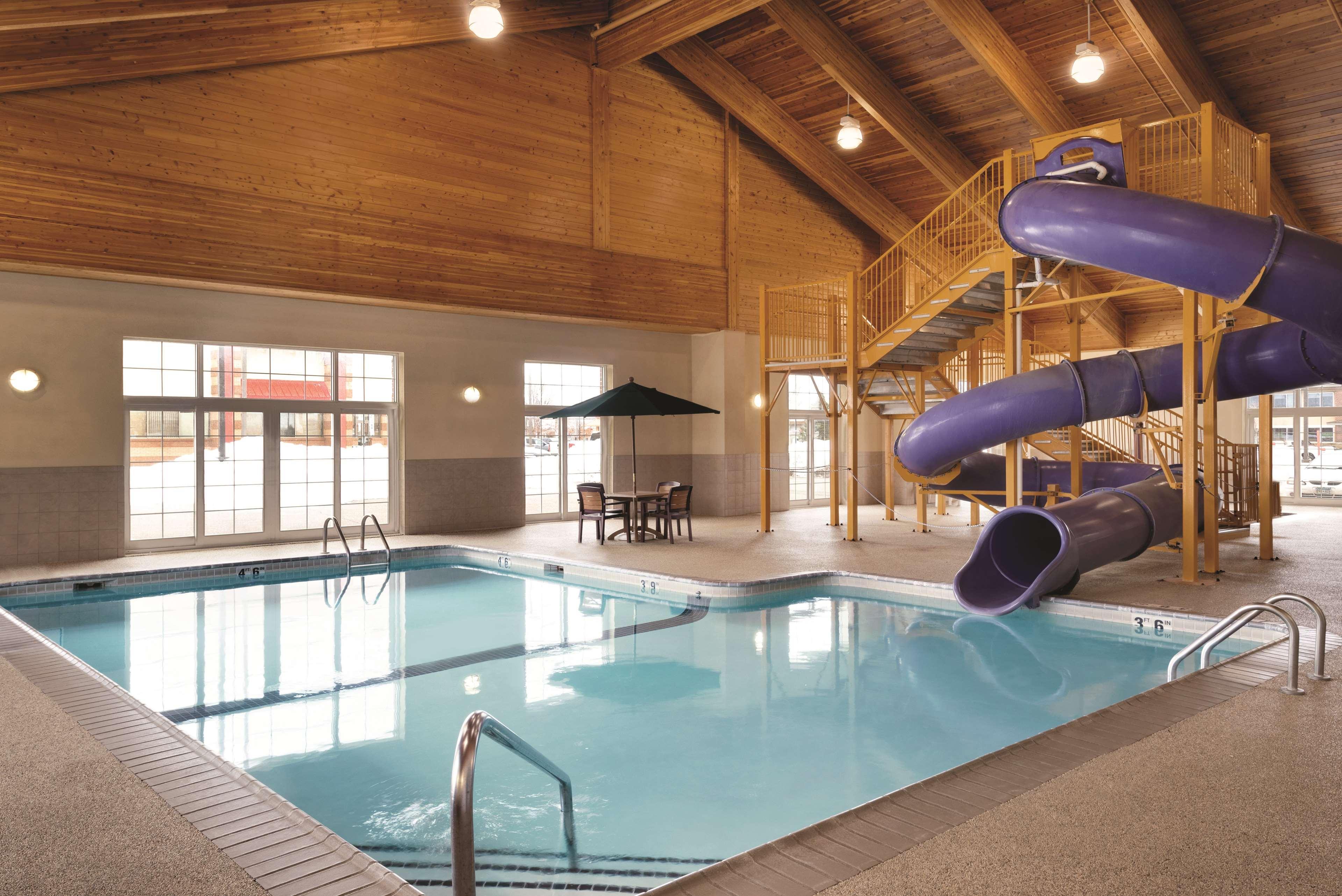 Country Inn & Suites By Radisson, Shoreview-Mounds View, Mn Bagian luar foto